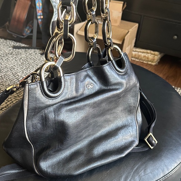 Anva Hindmarch Handbags - Anva Hindmarch Elegant Black Leather Shoulder Bag with Chain Accents